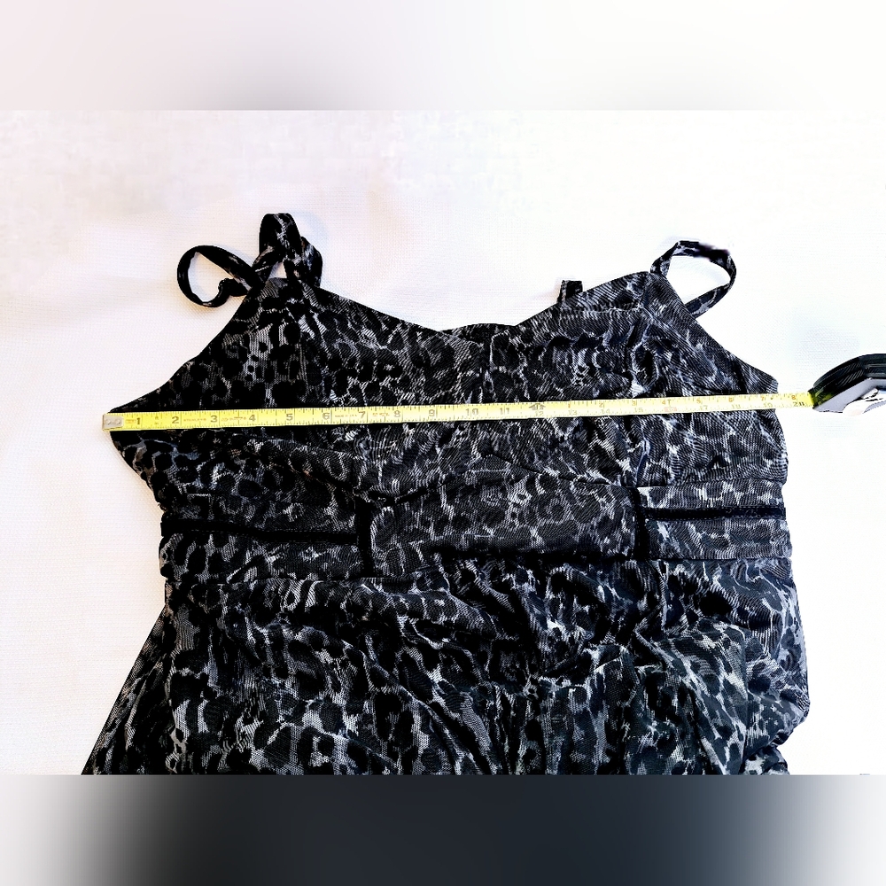 Torrid Brand" The Gothic Snow Leapard"Plus-size,gothic,spagetti strap dress. - Picture 4 of 7
